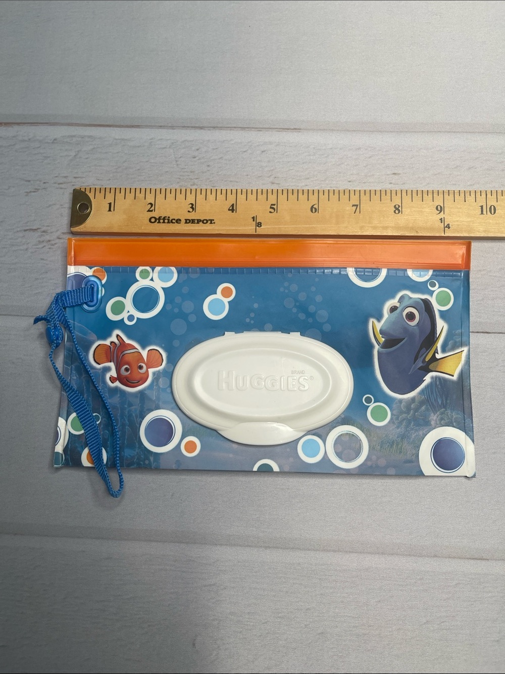 Huggies Wipes Holder Finding Dory Nemo Disney Reusable Baby Holder Pouch Clutch - Picture 5 of 8